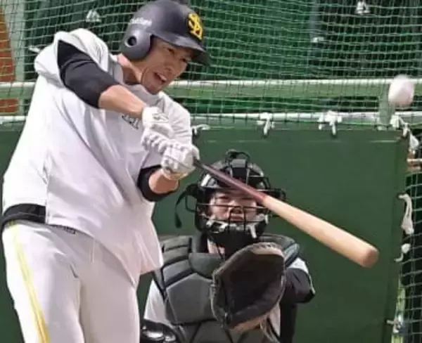 ソフトバンク柳田悠岐が「4番左翼」で実戦復帰　オープン戦本拠地初戦のヤクルト戦　スタメン発表