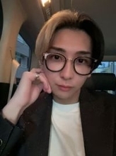 「超有名人が家に来ました」ヒカル自宅に元トップアイドルが…2ショット公開に「すげええええ！！」「まさかのゲスト」「豪華すぎる」驚きの声