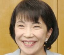 高市首相が「母校軽音部」に送った〝かっこよすぎる〟祝電に反響続々「心が震えました」「どこまでも配慮の人ですごい」の声