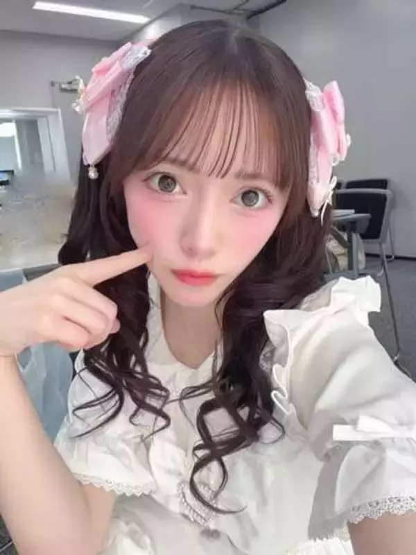 「陸上女子が垢抜けを頑張った結果」現役アイドル〝中学生⇒現在〟ビフォアフ写真に脚光「頑張ったね」「もう天性のものやん」