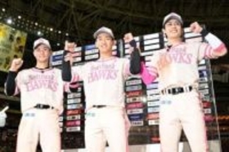 「僕は毎回ジェラシーを感じながら…」リーグトップタイ8盗塁のソフトバンク周東佑京　刺激受ける次世代の〝韋駄天〟
