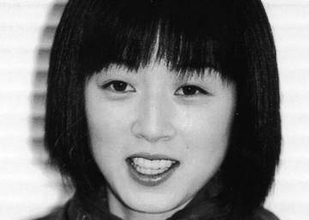 「母心は複雑」と告白…3児の母・高岡早紀53歳の〝どアップ〟ショットに反響「グラビアの時よりも艶がある」「年齢不詳すぎてびっくり…」