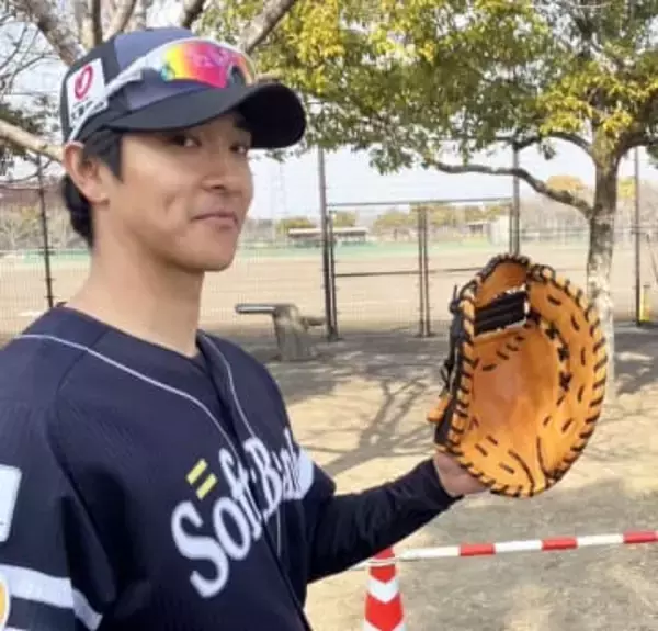 「もっとひどいと思っていた」　ソフトバンク柳町達、野球人生初の一塁特守に手応え　新調ミットのモデルは