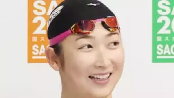 「下駄はいてるじゃん」池江璃花子〝雪国ショット〟に反響「水の妖精から雪の妖精へ」「いよいよ冬季にも進出？」