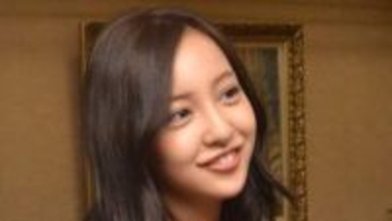 「ドキドキで直視できない」板野友美と山本舞香〝ラブラブ〟部屋着2ショットに反響「マジでヤバすぎるくらいレベチ」「圧倒的すぎる」