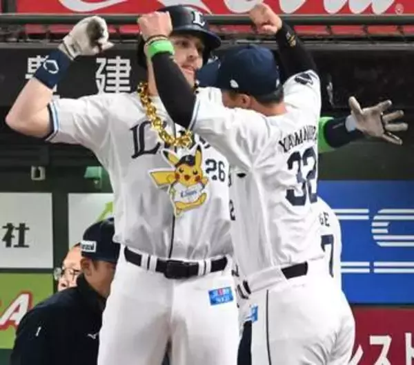 西武、打線が大爆発で勝率5割復帰　4番ネビンが2打席連発含む4安打5打点　2位ソフトバンクに1ゲーム差迫る