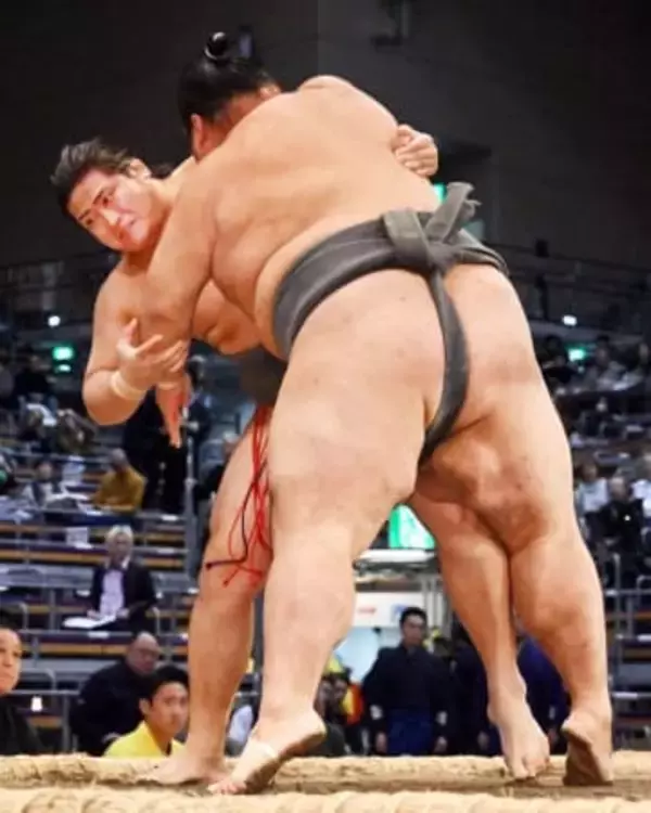 新たな「宇土の星」イケメン竜翔は幕下優勝ならず　大学まで同じ経歴の義ノ富士は「家を行き来した仲」【大相撲九州場所】