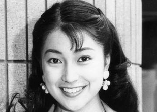 「ひっくり返る」18年ぶり大河〝雰囲気ガラリ〟鶴田真由、56歳の最新ショットに騒然「え！久しぶり！」「懐かしい」