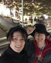 同級生は山田涼介、神木隆之介、志田未来…〝雰囲気ガラリ〟31歳歌舞伎俳優〝決め顔ドライブ〟ショットに「これは反則」「新たな魅力の隼人さん」の声