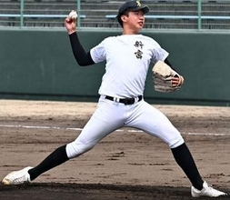 大谷翔平よりデカい！福岡の公立校に197センチの大型右腕　すでにプロもマーク　「筋量を増やせば160キロも出せる素材」