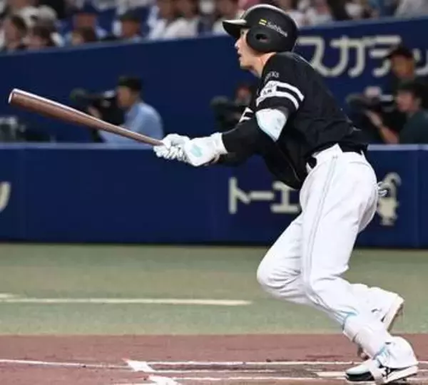 「ちょっと心配ですね」　ソフトバンク小久保監督、山本祐大が左手首痛で病院で検査