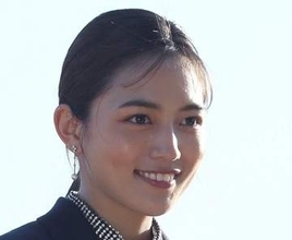 「まさにお宝発見！」4年前の動画発掘、20代の川口春奈〝肩出し〟ショットに衝撃「こういう裏側のはーちゃんが見たい」「もっと見せてくださいませ 懇願」
