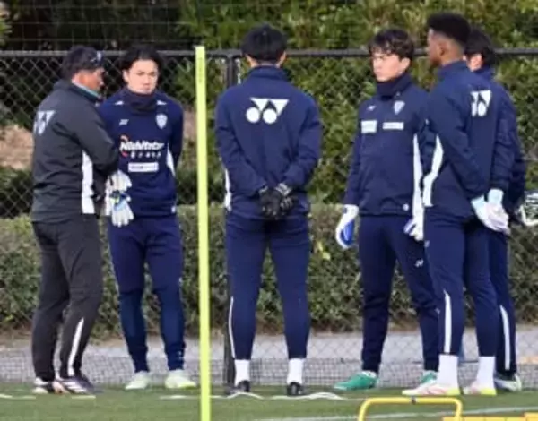J1アビスパ福岡、GK5人体制の意図は…？「皆さんもそう思われたと思うんですけど…」強化担当が追加補強について説明
