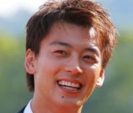 「なになになに！」竹内涼真〝不意打ち〟投稿にSNS騒然「突然すぎて震えた…」「え？？？」「やばすぎる」