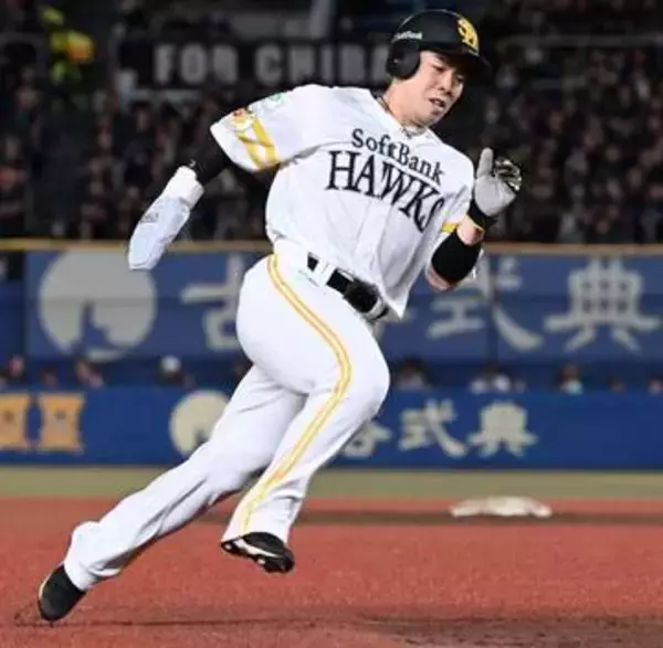 「できると思ったんで、いけるとは言いました」ソフトバンク近藤健介、右脚ハムストリング張りも出場へ覚悟示す