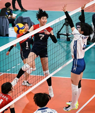 熊本信愛女学院、2大会連続の8強入り　準々決勝でV候補の金蘭会に屈するも「やりきることはできた」【春高バレー女子】