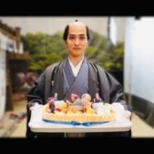 「あれ⁉」「変わりすぎて誰だか…」〝雰囲気一変〟横浜流星の最新姿に騒然「どうしたんだろ…」「とても気になる」「どんなスタイルでもモノにしてる」