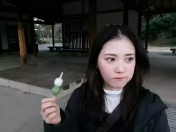 話題作次々出演の北香那〝雰囲気がらり〟前髪ぱっつん姿に「胸がギュッとなりそう」「彼女感最高」