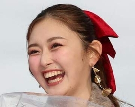 「ゆうちゃみって、こんなデカかったんだ」165センチ・熊田曜子との〝身長差〟にSNS仰天「え！そんなに身長が…」「ビックリ！」