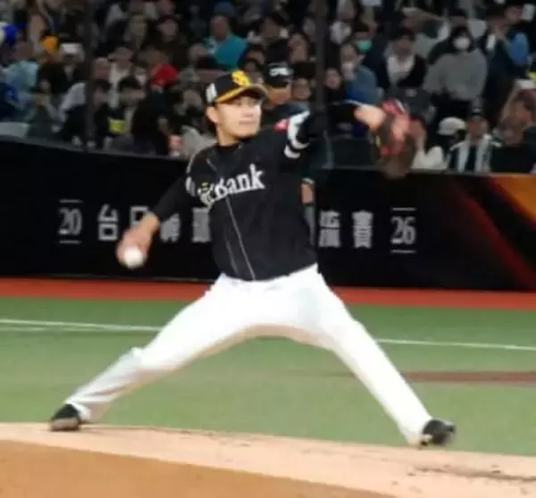 ソフトバンク徐若熙が衝撃デビュー！　初回に自己最速タイ158キロマークし3回無失点　故郷台湾代表戦で先発