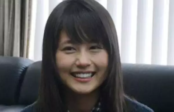 「まさかのピンク!!」朝ドラ初出演から13年…有村架純、TV生放送〝パンツイン〟姿にネット騒然「出てるやん」「ビックリで時止まった」「あまちゃんの雰囲気残ってる」