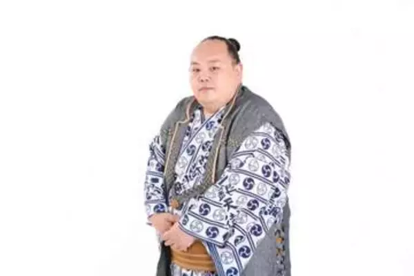 今年の夏は笑いより怖～い話⁉福岡のよしもと劇場で初の怪談ライブ　6日、話題の守護霊鑑定「だいかん」も出演