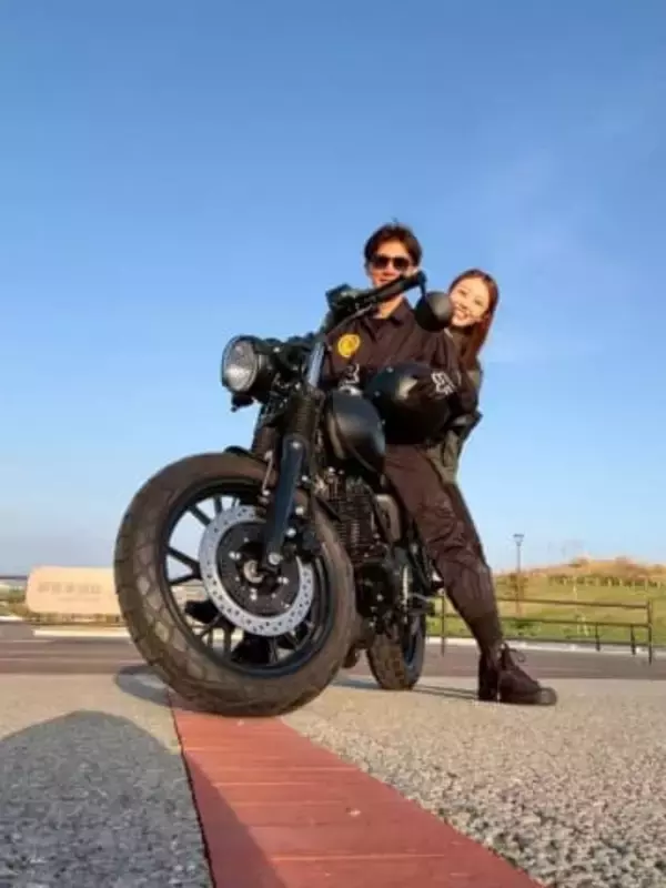 昨年レーサーと電撃婚〝完全オートレース仕様〟自作結婚式、デザイナーとしても活躍の上川瑠佳に驚き「凄い」「これは最高!」「披露宴をずっと観たくなる」