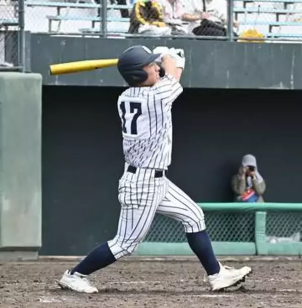 その名は「金太郎」九州国際大付の2年生が沖縄尚学・新垣有絃から先制二塁打など2安打「いつも通りにやったら…」【九州高校野球】