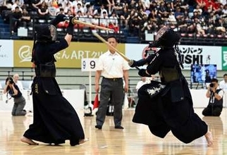 【玉竜旗高校剣道大会】「力の差は紙一重」「勝ち上がってくるチームは…」藤島清隆・福岡県高体連剣道専門委員長が女子の戦い総括