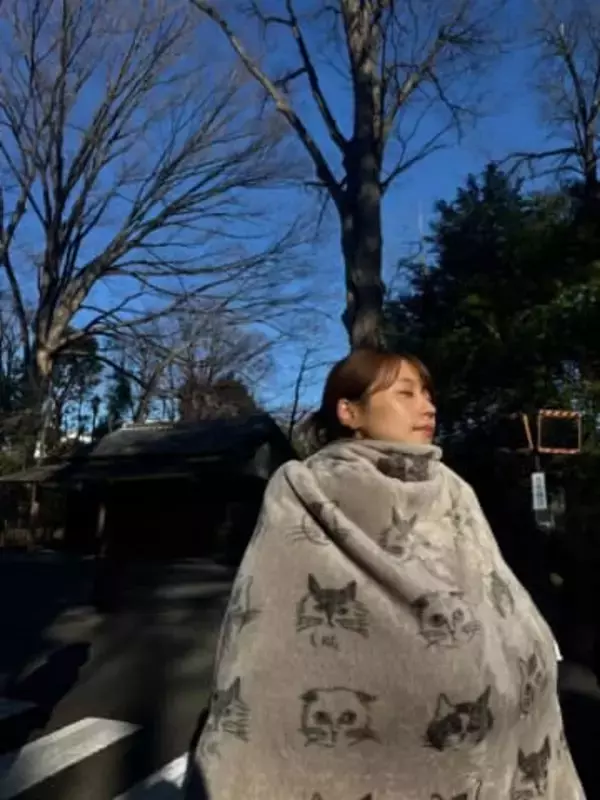 「いつもと雰囲気が違う!!」銀座降臨！〝珍ミニスカ〟有村架純が話題「おー!!!」「目を引く」「これは見惚れてしまう」