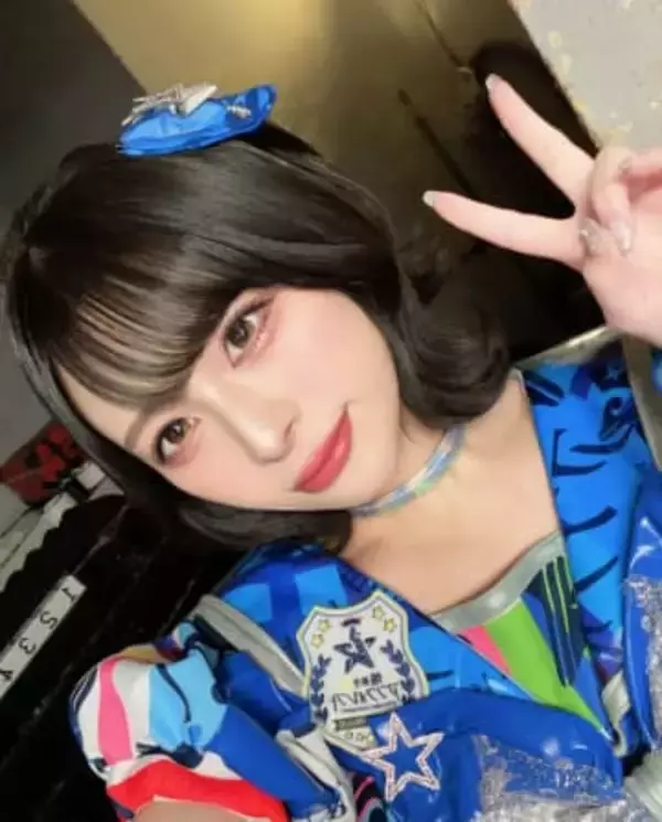 「大胆になってる」アイドル襲うオランウータン再び...万バズのお礼参りがまた万バズ！佐藤栞の衝撃動画に「距離感ゼロで来るのさすがすぎる」「待ってました感がすごい」