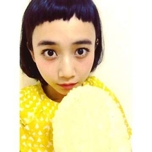 〝前髪パッツン〟ブレイクから11年…三戸なつめ〝びっくり近影〟に反響続々「ヤバすぎ」「さすがっす！」