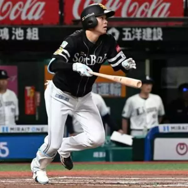 「後輩に負けじと」　母校が13年ぶり甲子園切符つかんだソフトバンク川瀬晃、勝負強さ見せるも勝利にはつながらず
