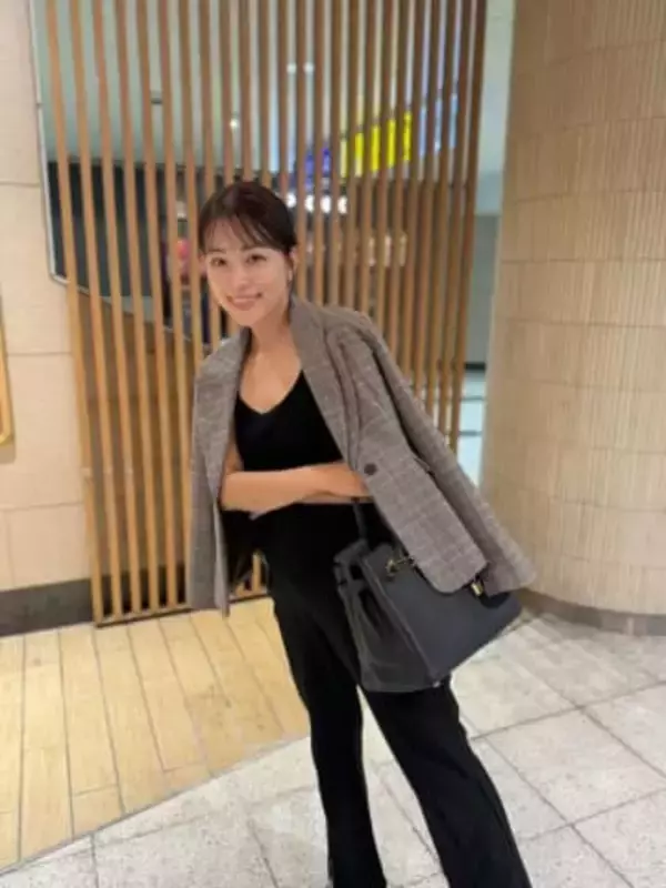 息子は極寒でバスケ、娘は熱唱…本田朋子アナ〝人気アスリート夫との家族ショット〟に「いつまでも変わらない若々しいご夫婦で憧れます」反響