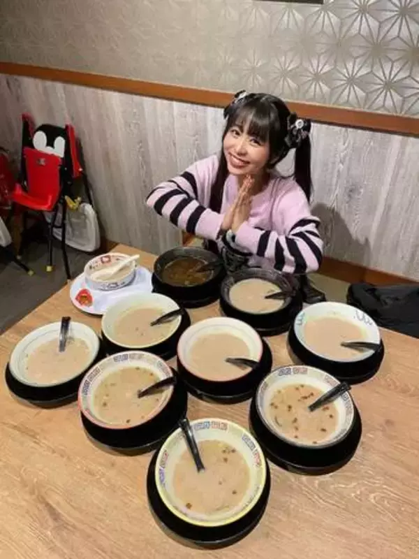 27歳差ファンと結婚から6年…51歳夫と〝ラブラブ2ショット〟の元アイドル幸巴に大反響「秘訣を教えて」「若いノリについていけるの凄い」「無限の可能性」