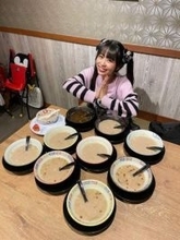 27歳差ファンと結婚から6年…51歳夫と〝ラブラブ2ショット〟の元アイドル幸巴に大反響「秘訣を教えて」「若いノリについていけるの凄い」「無限の可能性」