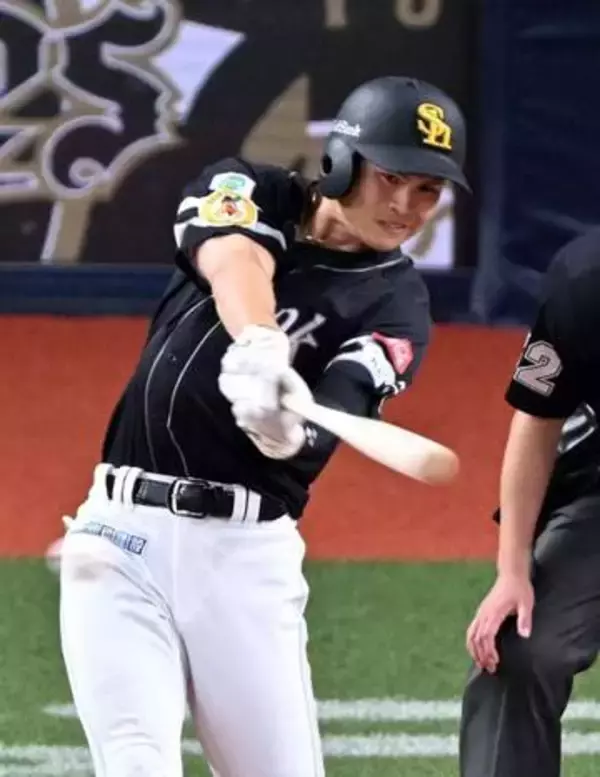 ソフトバンク小久保裕紀監督の采配ズバリ　2戦連続で代打が勝ち越し打