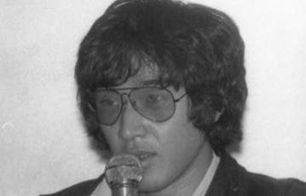 「父ちゃん超えたね涙」父はがんで早世した伝説スター〝41歳〟松田翔太、夫婦ショットに騒然「改めて写真を見ると…」「最強のタッグだな」