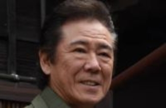 「やば！渋カッコいい!」港でくわえ煙草…西岡徳馬〝79歳の近影〟に「ダンディ過ぎる!」「お忙しくされてるのに、元気そう！」の声