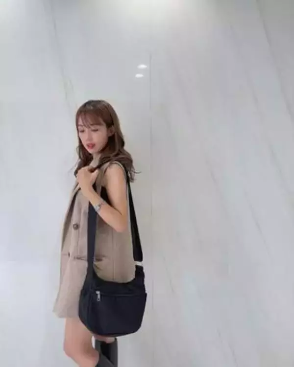 「なんと家族5人で飛行機代…4120円」元AKB48川崎希〝機内ショット〟に驚きの声「本当に⁉そんな安いの⁉」「プライベート感満載で凄い」