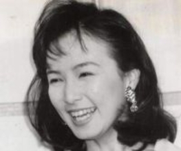 「眩しかったです♡」元フジテレビ〝3人娘〟河野景子の近影に反響「変わらない美しさ」大林素子と再会2ショット