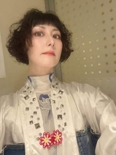 「姐さん、着いていきやす」鳥居みゆき〝世界禁煙デーで一服〟ショットに「ロックだね！」「煙に巻こうって魂胆ですね」