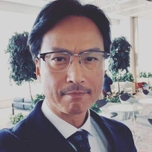 「だ誰⁇」62歳・椎名桔平、バリカンで自ら〝坊主頭〟に！「別人」「びっくり」〝激変〟ビジュに驚きの声続出
