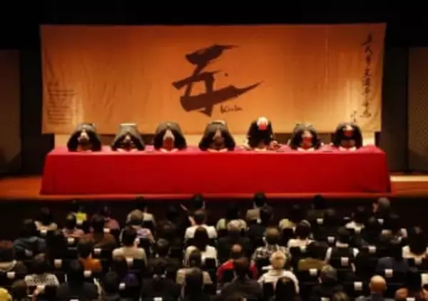 「客席で携帯が鳴った時に芸人がイジるのは…」〝客席のマナー〟落語家の〝本音投稿〟に反響「本当にその通り」「敬意を持って欲しい」