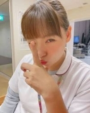 「元AKBって知らなかった」「いま知り衝撃…」卒業から13年、女優業で大活躍の野呂佳代〝42歳アイドル姿〟に脚光「足お綺麗♡」「制服めちゃ似合う」