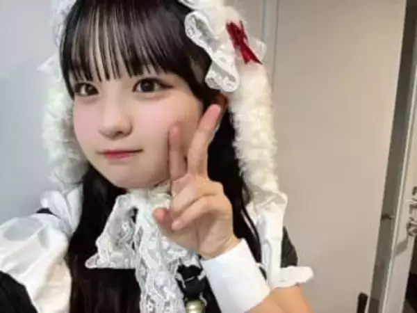 「人生初地上波」15歳アイドル〝衝撃パイショット〟「凄い前髪に」「顔面クリームが似合う…」