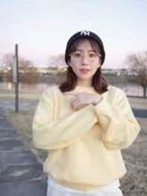 前髪ぱっつん〝雰囲気がらり〟ほろ酔いショットの元お笑い芸人・日野麻衣に「ほっぺ赤くなってる」「すっかり大人の女性」