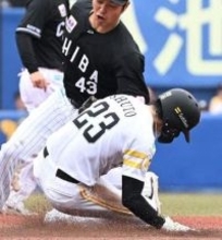 「意外とそうじゃない」　ソフトバンク小久保監督、ベース拡大も周東佑京の2盗塁のみ　「クイックにも隙がない」