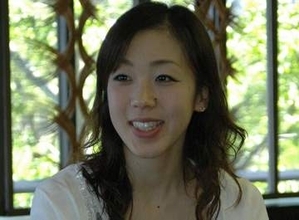 米移住…13歳下と国際結婚…村主章枝さん〝雰囲気ガラリ〟姿に「誰かと思った」「惚れ惚れしますね」