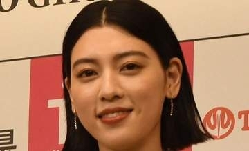 「戦略合ってる？？」〝ぱつぱつサラシ〟印象ガラリの三吉彩花に「振れ幅あり過ぎ」「かなりかましてる」